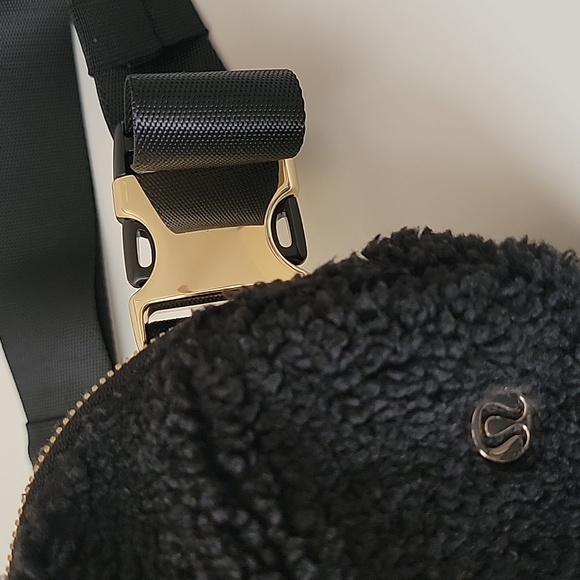 Lululemon everywhere belt bag fleece - Picture 10 of 11